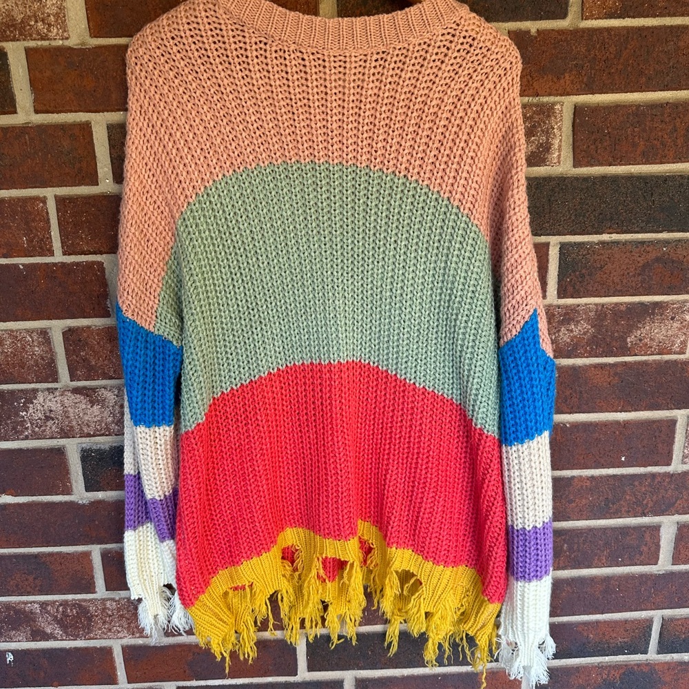 Multicolor Distressed Women's Crew Neck Sweater Size: Medium